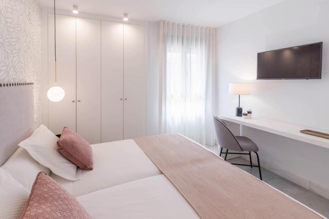 Premium Apartment & Free Parking By Ele Apartments มาลากา ภายนอก รูปภาพ