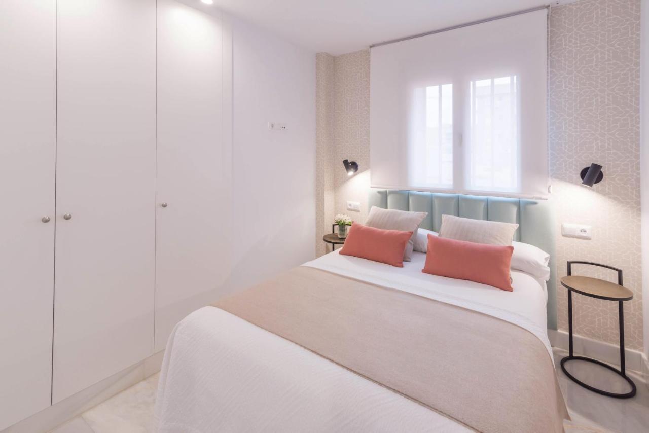 Premium Apartment & Free Parking By Ele Apartments มาลากา ภายนอก รูปภาพ